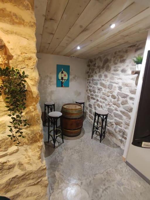 Appartement Cosy 2/4 Personnes La Roquebrussanne Exterior foto